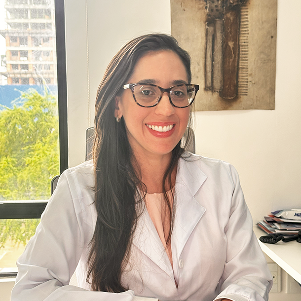Dra. Clarissa Almeida